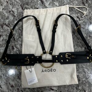 Ārdēo Brass High Waist Harness - M/L